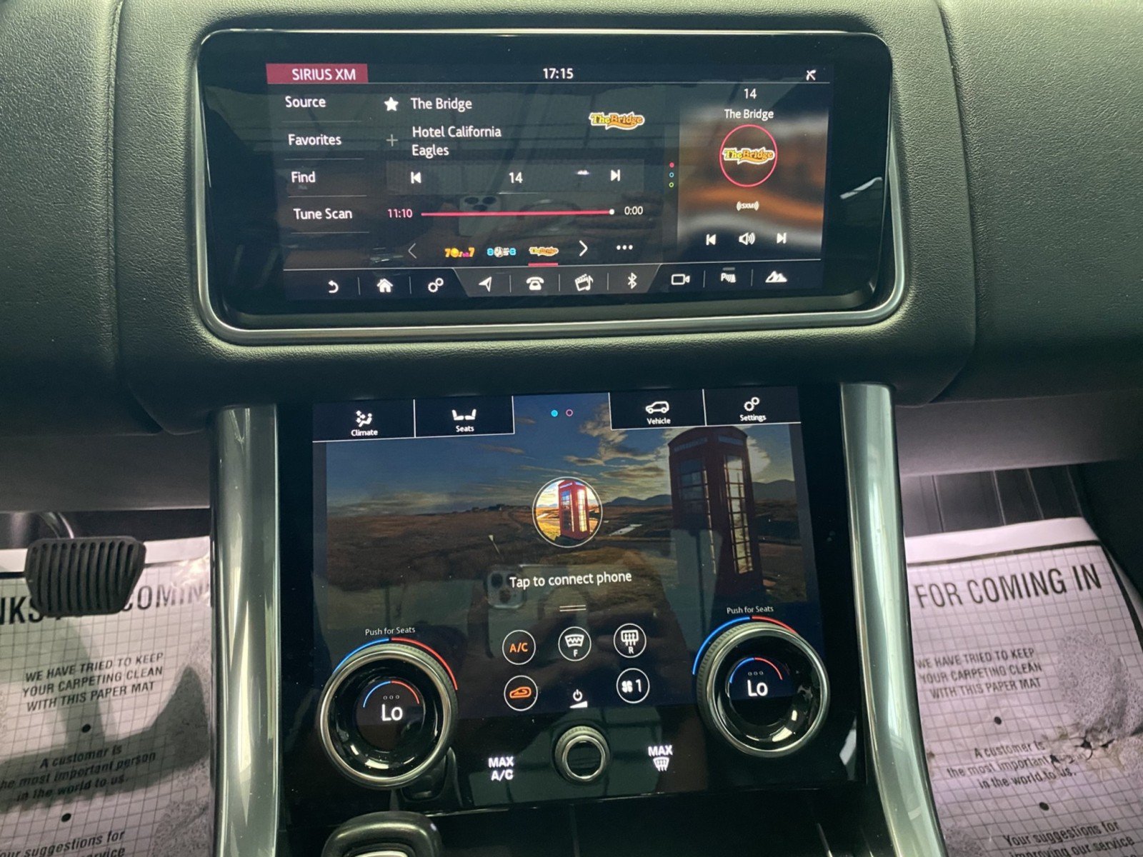 Used 2019 Land Rover Range Rover Sport HSE AWD/4WD image 25