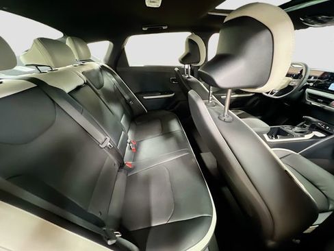 New 2025 Kia K4 GT-Line image 28