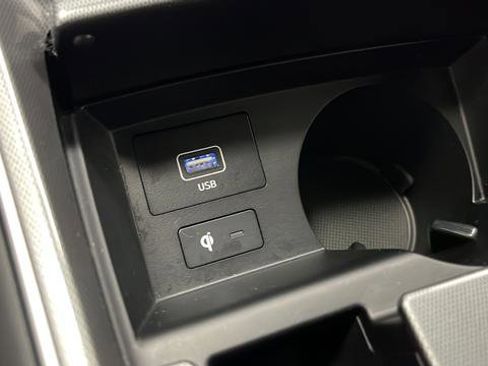 Used 2023 Hyundai Santa Fe Calligraphy image 33