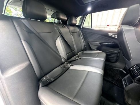 Used 2023 Volkswagen ID.4 Pro S RWD image 27