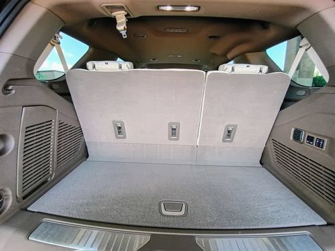 Used 2025 GMC Yukon Denali w/ LPO, Floor Liner Package RWD image 76