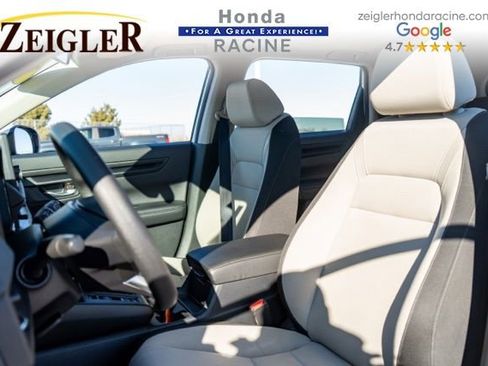 Used 2023 Honda CR-V EX image 13