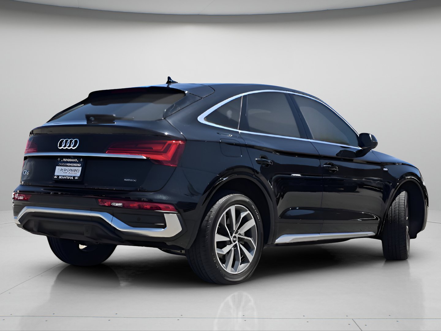 Used 2022 Audi Q5 2.0T Premium w/ Convenience Package AWD/4WD image 23