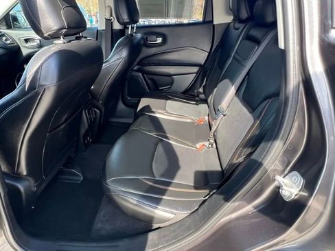 Used 2018 Jeep Compass Limited w/ Navigation Group image 23