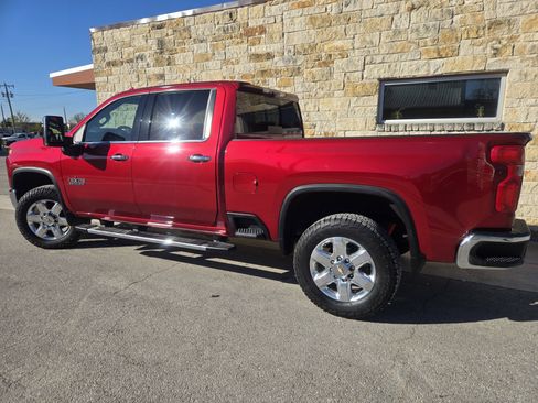 Used 2021 Chevrolet Silverado 2500 LTZ w/ LTZ Premium Texas Edition image 3