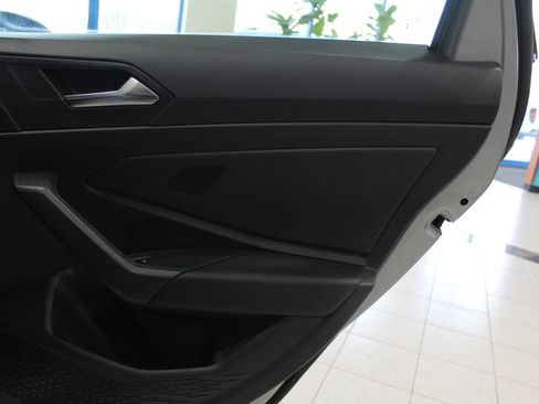 Used 2023 Volkswagen Jetta Sport image 22