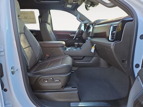 New 2026 GMC Sierra 1500 Denali w/ Denali Reserve Package image 37