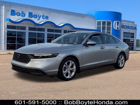 Certified 2024 Honda Accord LX image 1
