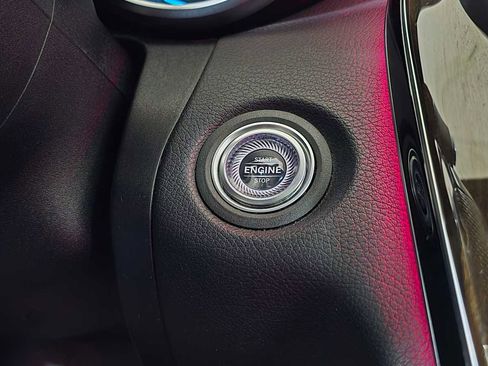 Used 2020 Mercedes-Benz C 300 4MATIC Sedan image 37