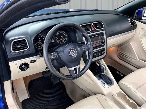 Used 2012 Volkswagen Eos Komfort FWD image 15