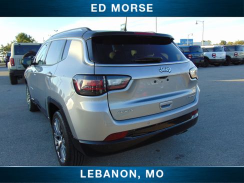 Used 2022 Jeep Compass Limited w/ Elite Group image 8