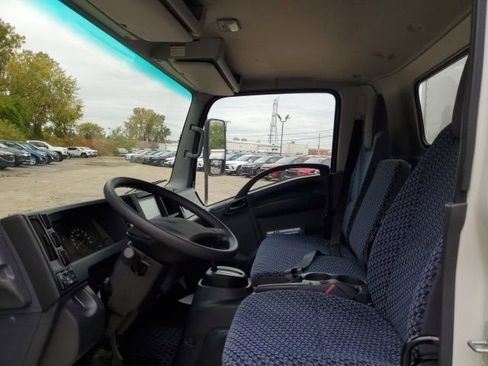 New 2024 Chevrolet Low Cab Forward RWD image 7