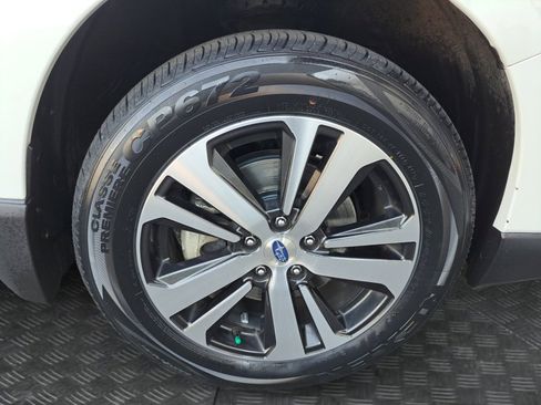 Used 2018 Subaru Outback 2.5i Limited image 21