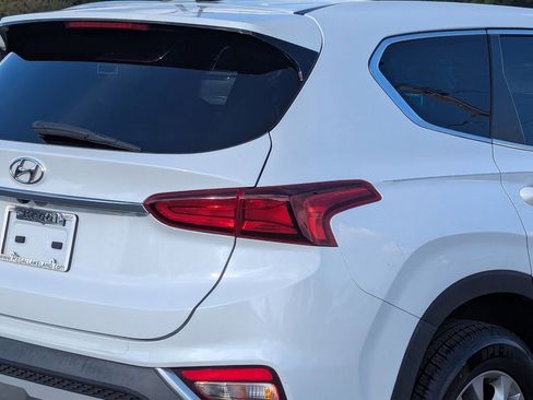 Used 2020 Hyundai Santa Fe SE w/ Cargo Package image 7