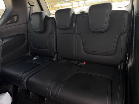Used 2025 Nissan Armada PRO-4X AWD/4WD image 29