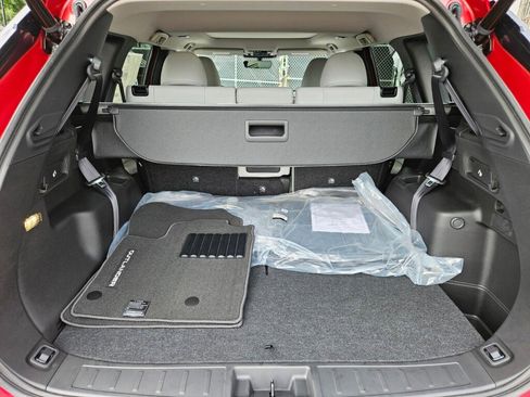 New 2025 Mitsubishi Outlander SE image 30