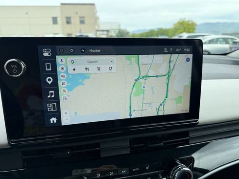 Used 2024 Honda Prologue Touring image 37