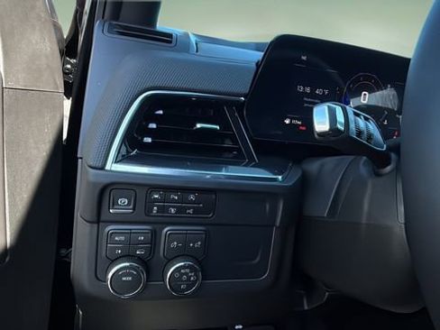 Used 2026 Chevrolet Suburban RST w/ Comfort Package image 19