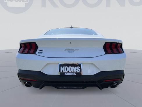 New 2026 Ford Mustang Coupe image 5