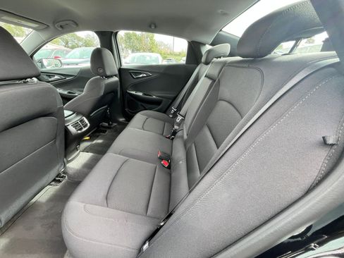 Used 2024 Chevrolet Malibu LT image 27