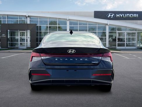 New 2026 Hyundai Elantra Limited image 6