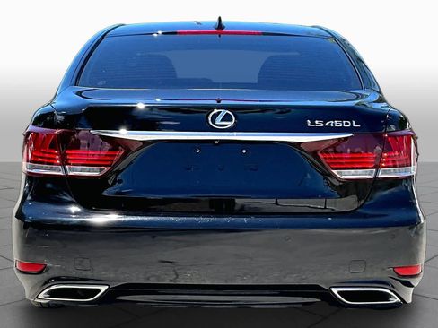 Used 2015 Lexus LS 460 L RWD image 5
