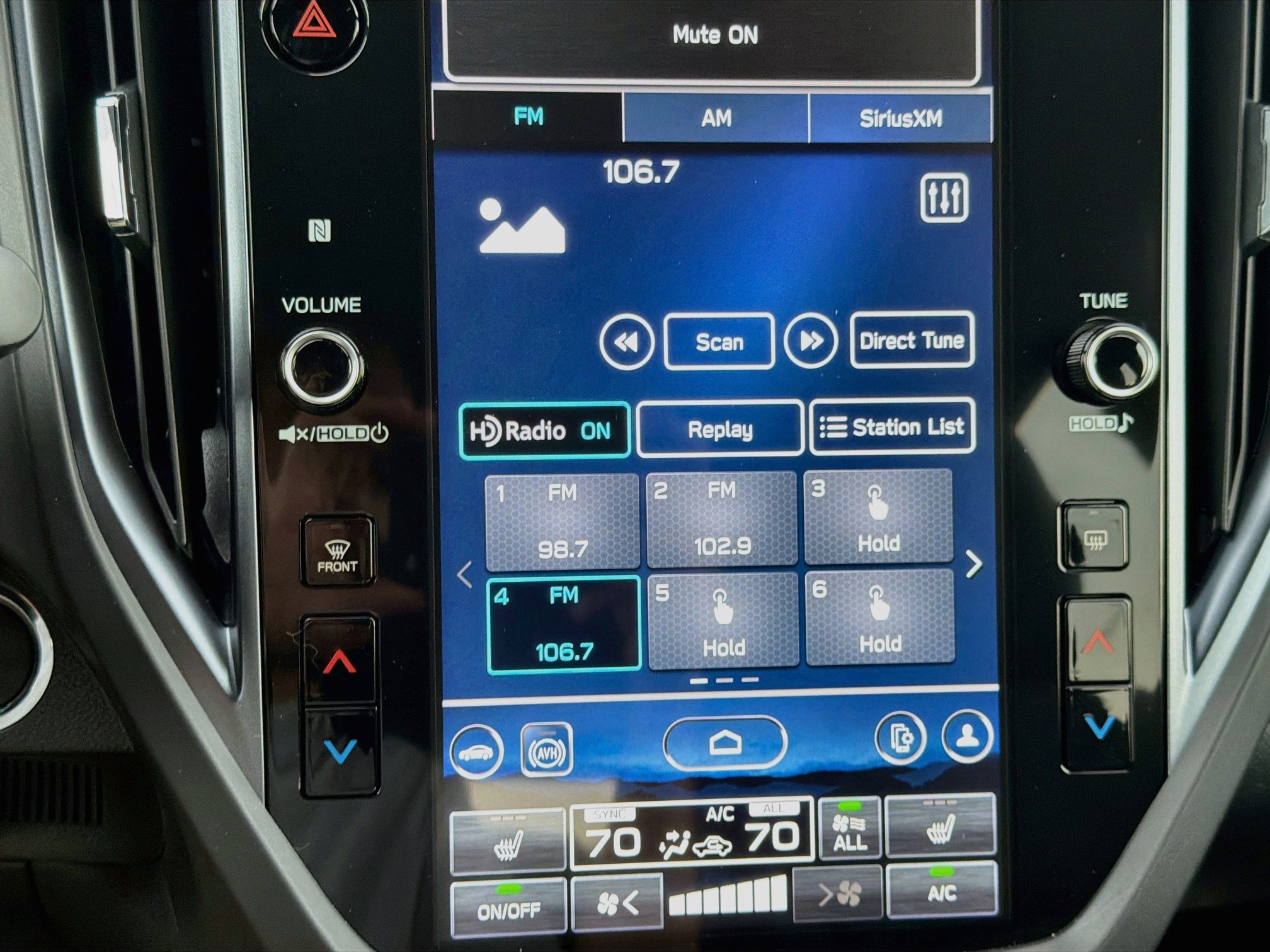 New 2026 Subaru Forester Premium AWD/4WD image 32