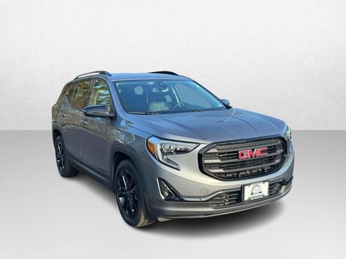 Used 2021 GMC Terrain SLT w/ Elevation Edition FWD image 12