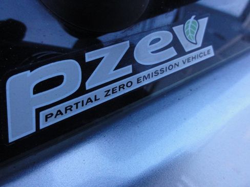 Used 2014 Subaru Impreza 2.0i Sport Premium image 21