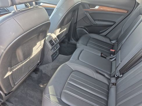Used 2023 Audi Q5 2.0T Premium Plus AWD/4WD image 12
