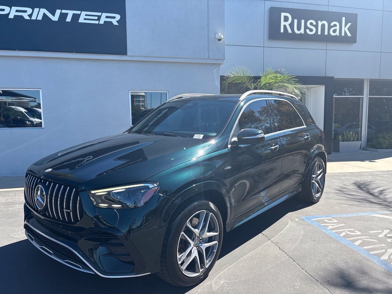 Certified 2024 Mercedes-Benz GLE 53 AMG 4MATIC image 1