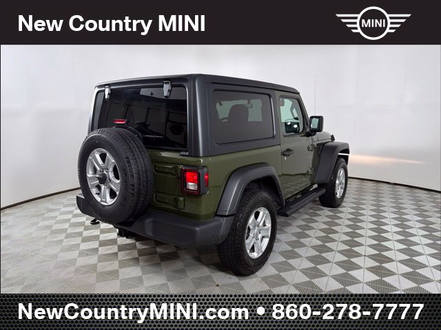 Used 2022 Jeep Wrangler Sport AWD/4WD image 7