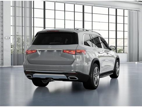 New 2026 Mercedes-Benz GLS 450 4MATIC image 23