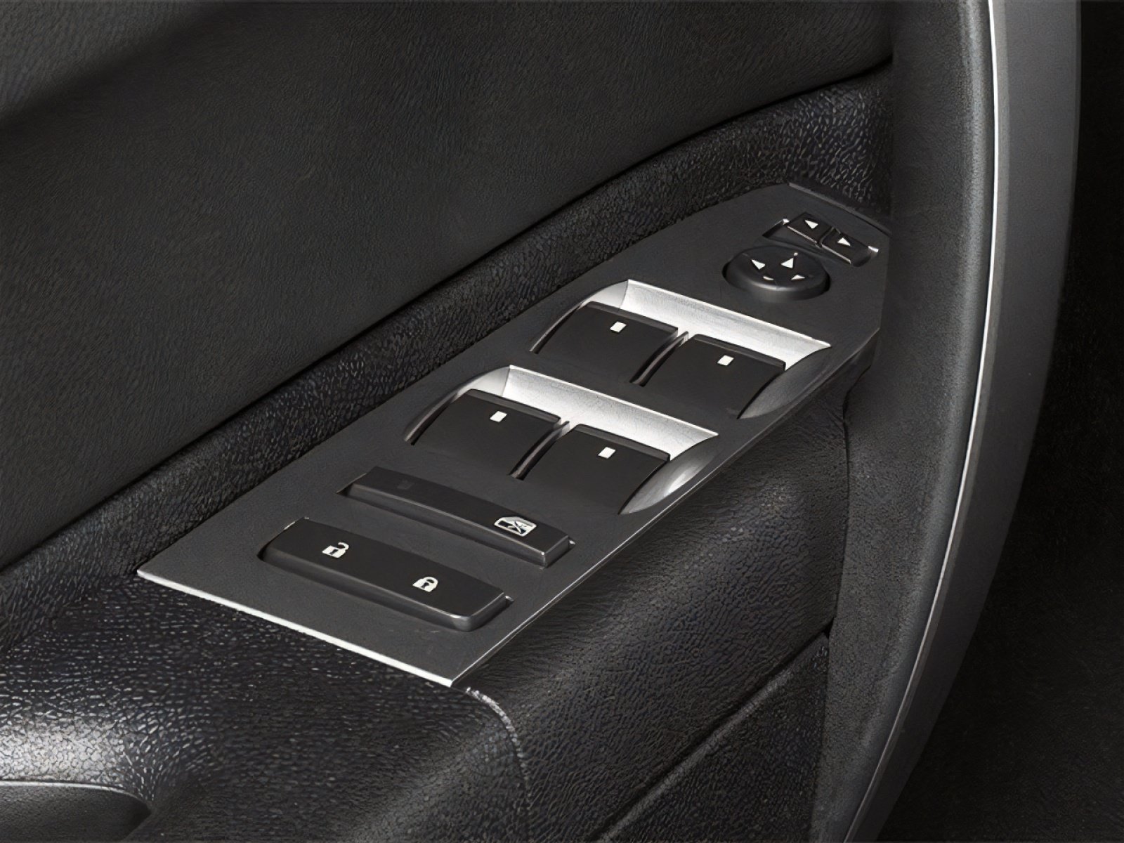 Used 2014 Chevrolet Silverado 3500 LTZ AWD/4WD image 11