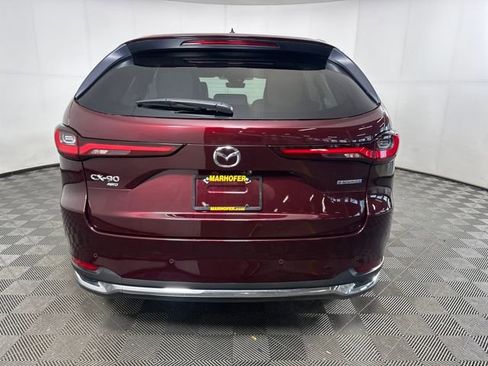 Used 2024 MAZDA CX-90 Plug-In Hybrid w/ Premium Pkg image 4