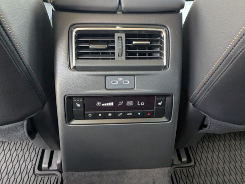 Used 2026 MAZDA CX-70 SC Plus AWD/4WD image 12