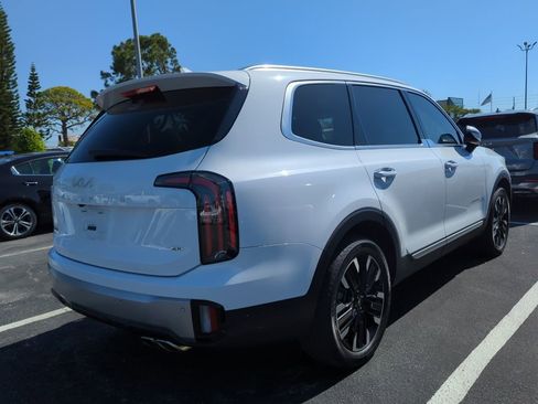 Certified 2023 Kia Telluride SX image 10