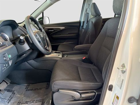 Used 2022 Honda Ridgeline Sport image 21