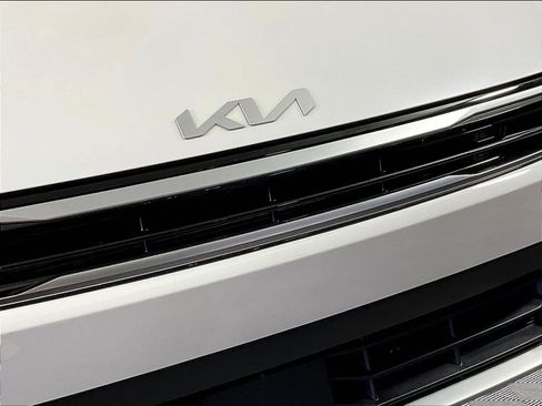 Used 2025 Kia K4 EX FWD image 32