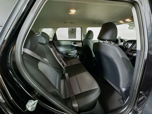Used 2025 Kia Soul LX w/ LX Technology Package image 29