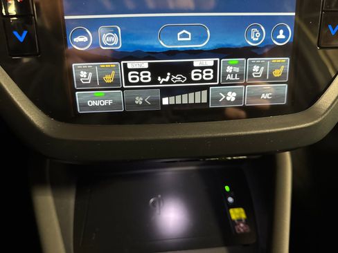 Used 2025 Subaru Forester Touring w/ Touring Package AWD/4WD image 25