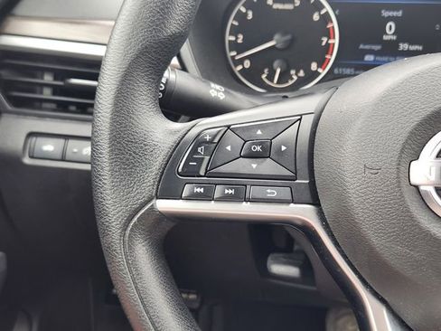 Used 2023 Nissan Altima 2.5 SV image 29