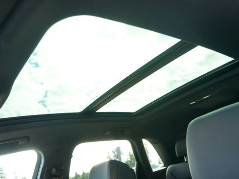 Used 2022 Audi Q3 2.0T Premium w/ Convenience Package image 30