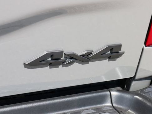 Used 2026 RAM 2500 Laramie w/ Night Edition AWD/4WD image 11