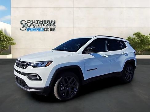 New 2026 Jeep Compass Latitude AWD/4WD image 25
