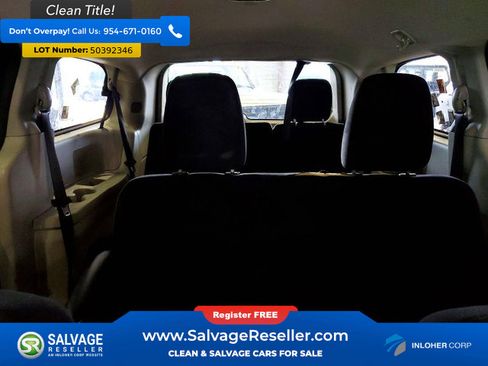 Used 2014 Dodge Grand Caravan American Value Package w/ UConnect Hands-Free Group image 13