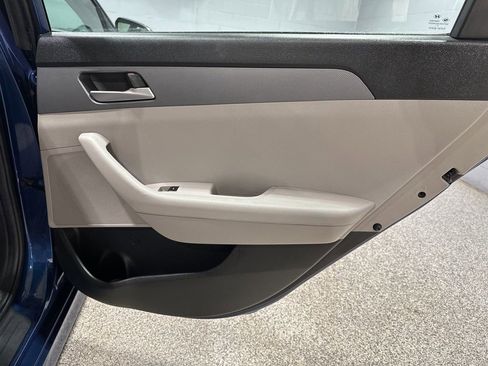 Used 2018 Hyundai Sonata SE image 19