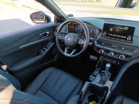 Used 2023 Acura Integra A-Spec image 9