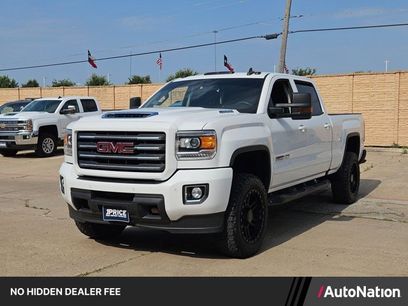 Used 2019 GMC Sierra 2500 SLT w/ Duramax Plus Package