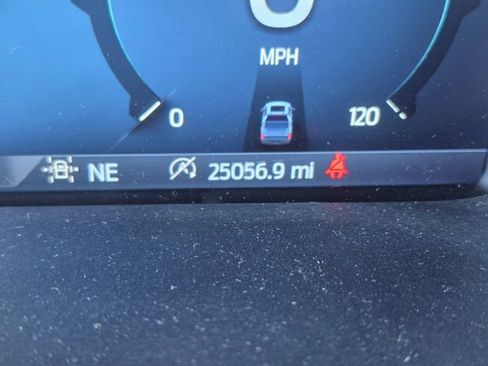 Used 2025 Ford F150 XLT w/ Equipment Group 301A Standard image 11